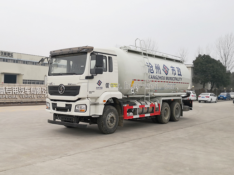 6x4陜汽德龍【國六排放】LNG天然氣干粉罐車(chē)暢銷(xiāo)河北市場(chǎng)