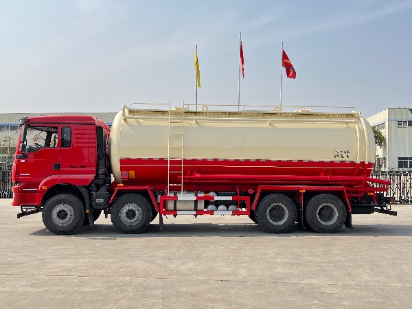 8x4陜汽德龍25-26立方下灰罐車(chē)/華威馳樂(lè )牌SGZ5312GFLSX6型油田專(zhuān)用下灰罐車(chē)/重晶石粉罐車(chē)