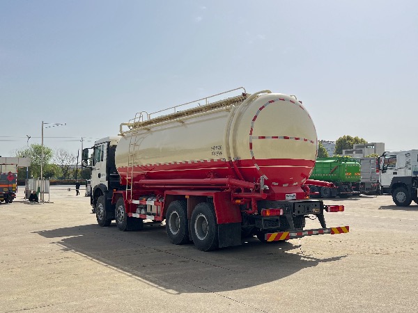 8x4重汽豪沃SGZ5312GFLZZ6T5型粉粒物料運輸車(chē)/油田專(zhuān)用下灰罐車(chē)