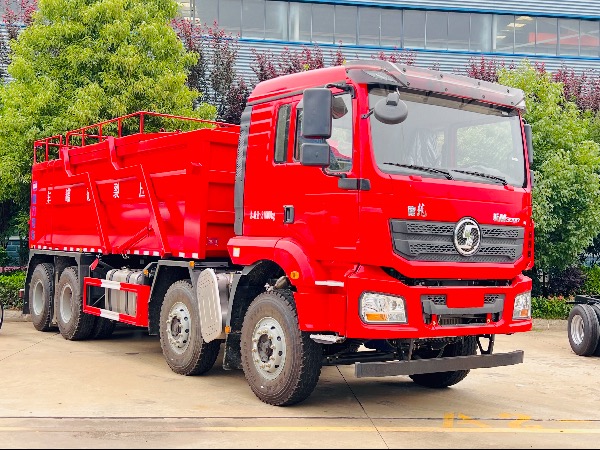 8x4陜汽德龍M3000系列油田專(zhuān)用砂罐車(chē)|濰柴400馬力壓裂砂罐車(chē)