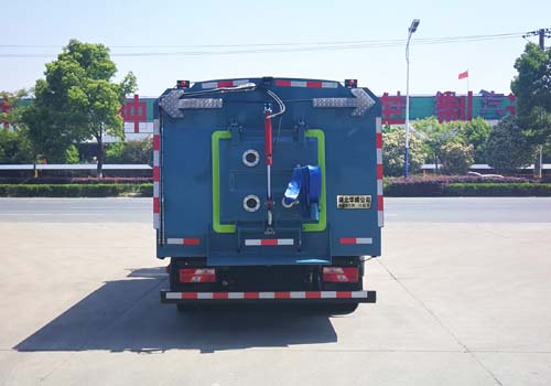 華威馳樂(lè )牌SGZ5089TSLJX6型掃路車(chē)