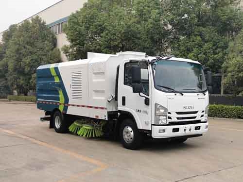華威馳樂(lè )牌SGZ5089TSLQL6型掃路車(chē)