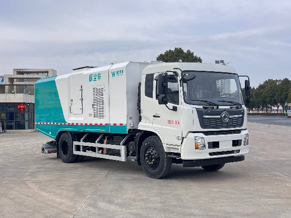 華威馳樂(lè )牌SGZ5189TXCDF6型深度吸塵車(chē)|道路污染清除車(chē)|掃路車(chē)|清掃車(chē)