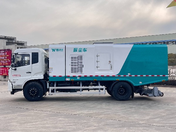 華威馳樂(lè )牌SGZ5189TXCDF6型深度吸塵車(chē)|道路污染清除車(chē)|掃路車(chē)|清掃車(chē)