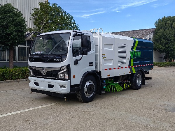 華威馳樂(lè )牌SGZ5129TXSEQ6型洗掃車(chē)|東風(fēng)多利卡5120多功能洗掃車(chē)